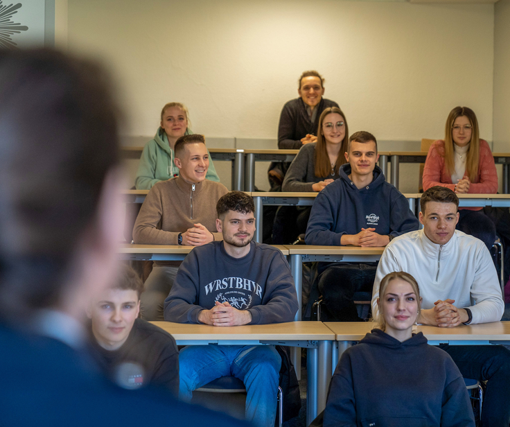 Begrüßung der jungen Kommissaranwärterinnen und -anwärter der Polizeiakademie Niedersachsen am Studienstandort Hann. Münden (1)