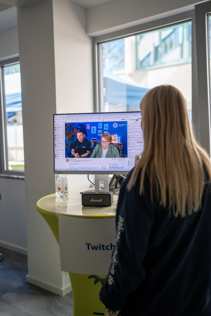 Innenministerin Daniela Behrens, INVESTIGA, Twitch, Livestream