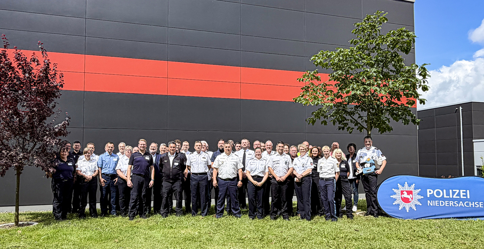 Gruppenfoto Teilnehmende